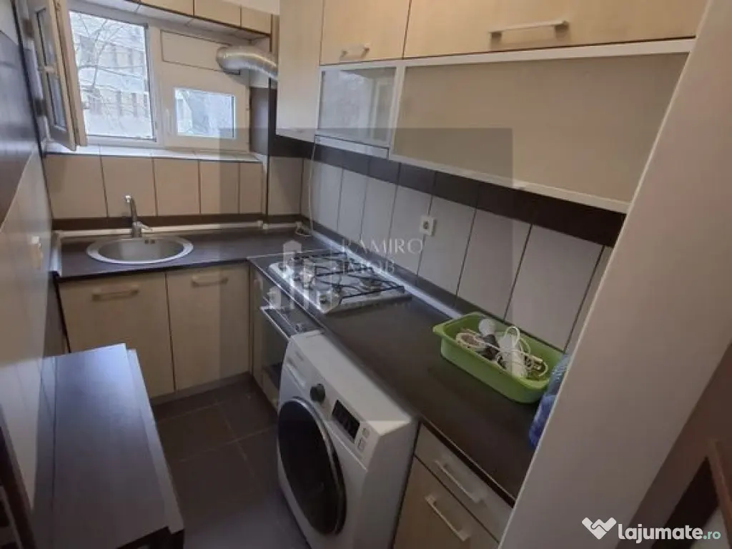 Apartament 3 camere decomandat / Parcare / Sos Giurgiului 