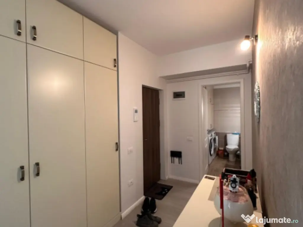 Apartament 3 camere ultrafinisat, 90 mp, zona Primo – Comp 