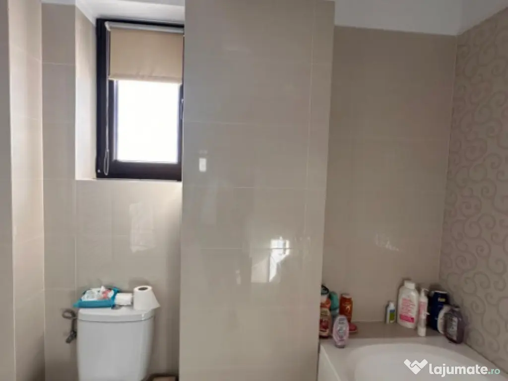 Apartament 3 camere ultrafinisat, 90 mp, zona Primo – Comp 