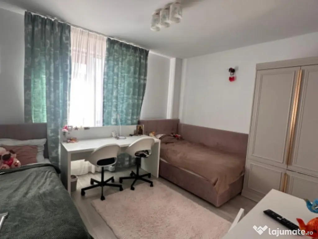 Apartament 3 camere ultrafinisat, 90 mp, zona Primo – Comp 