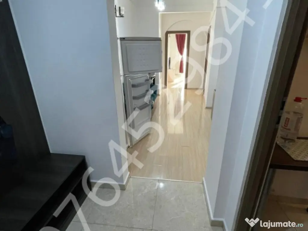 Garsoniera dubla,Universitate,langa Grand hotel si statia de metrou 