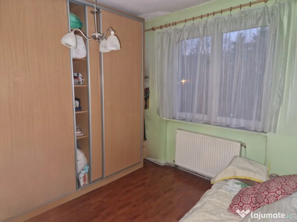 Apartament spațios cu 3 camere – Aleea Aurora, zonă cent 