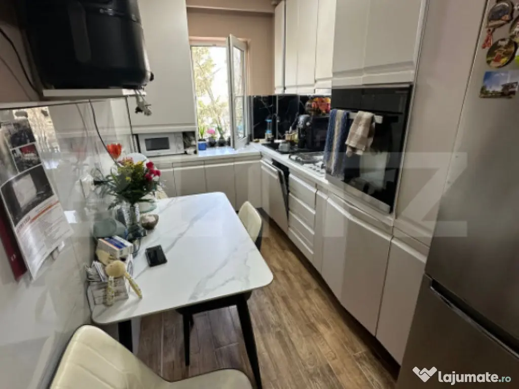 Apartament cu 4 camere, renovat 2024, centrală nouă, boxă 