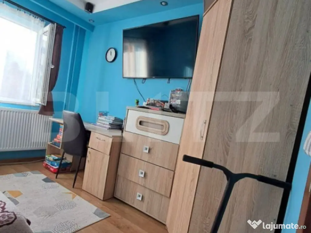 Apartament cu 4 camere, renovat 2024, centrală nouă, boxă 