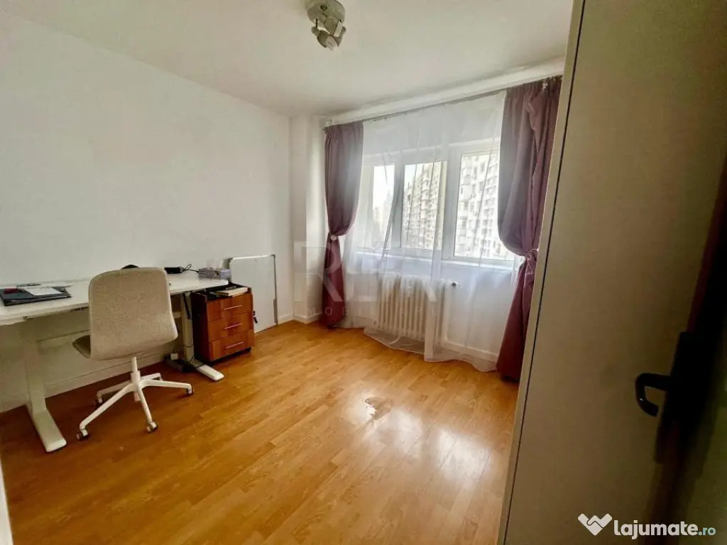 4 camere Dristor decomandat,inst. schimb.,et. 5,an 1987, met 