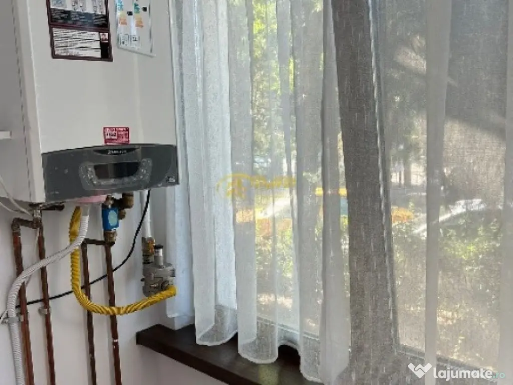 Apartament doua camere decomandate, zona Canta 