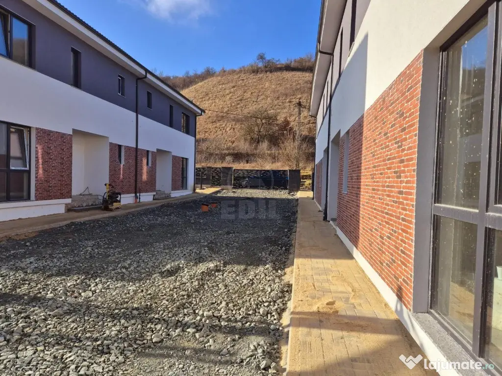 Casa 4 camere Zona Manastire 