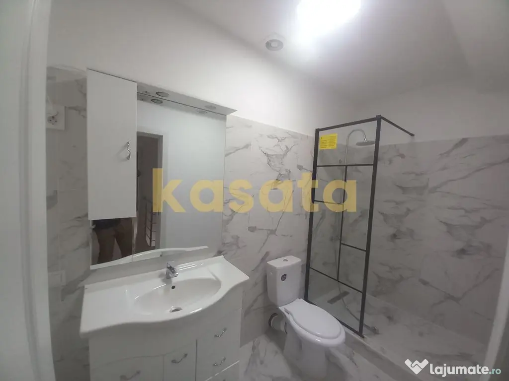 Duplex 4 camere, mobilat si utilat, 2 locuri parcare incluse 