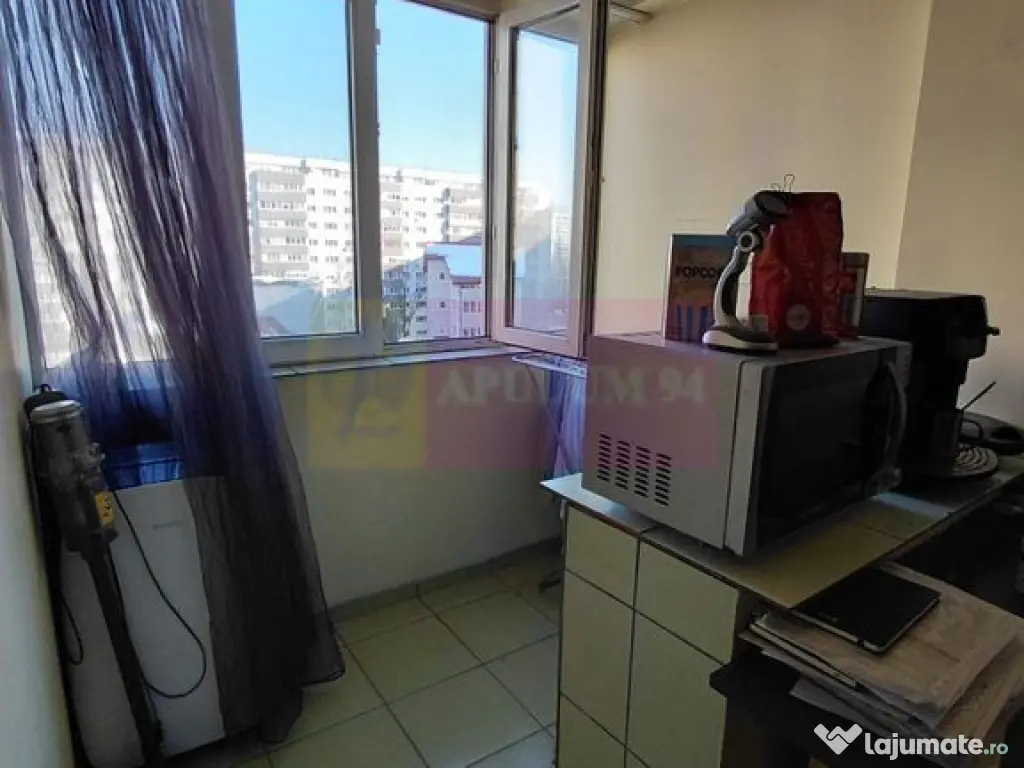 Vanzare garsoniera Iuliu Maniu-Militari, metrou M3 statia... 