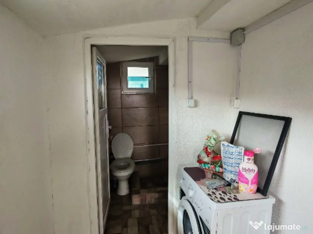 garsoniera de închiriat 