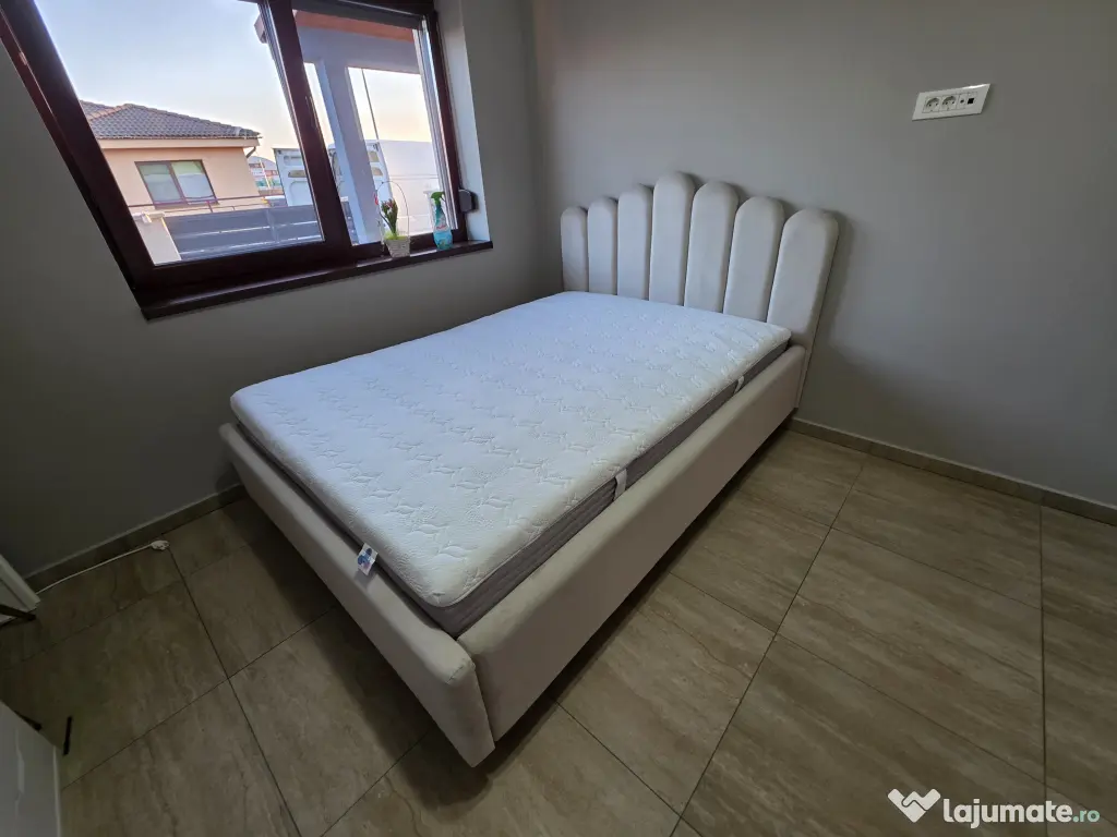 Paturi tapitate , mobilier tapitat 