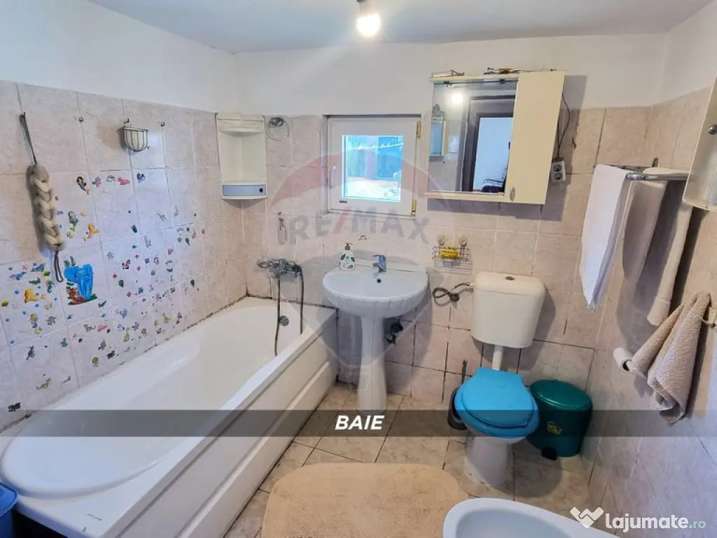 Casă de vânzare în Borlești, comuna Pomi