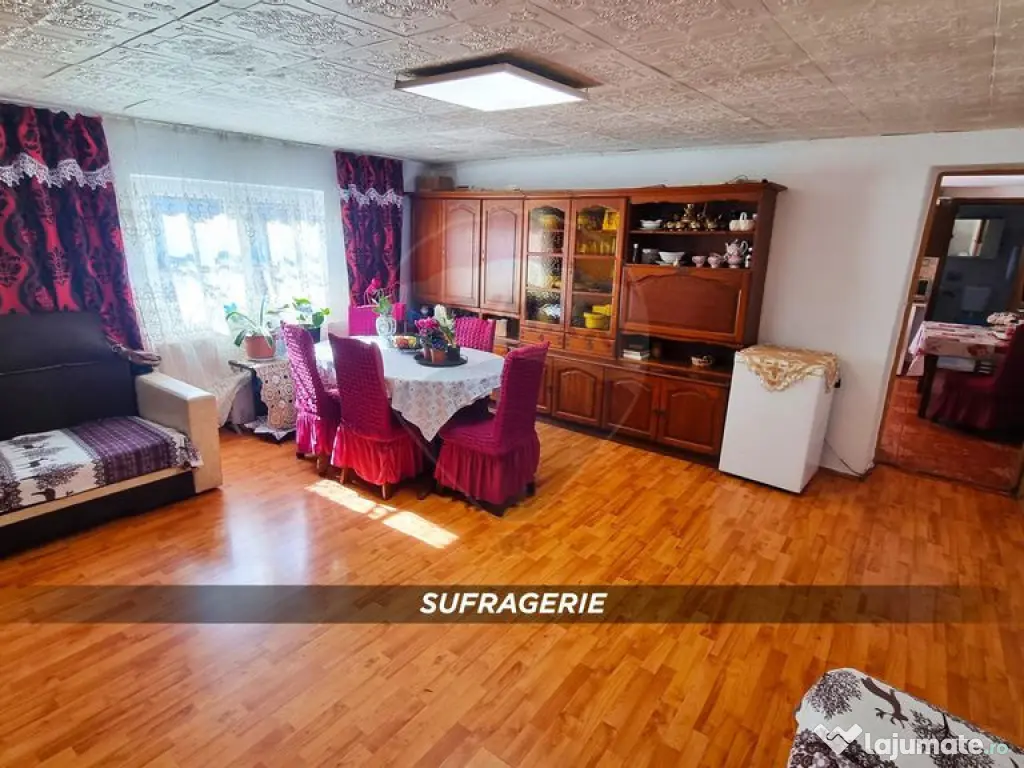 Casă de vânzare în Borlești, comuna Pomi