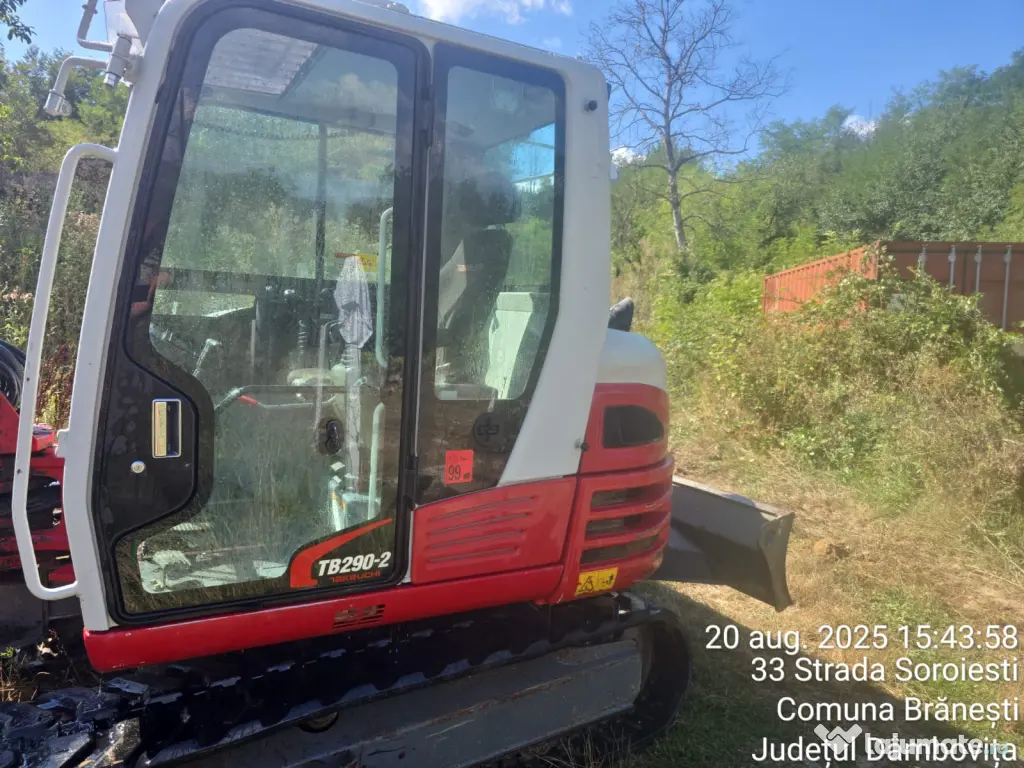 Se închiriază  2 excavatoare 