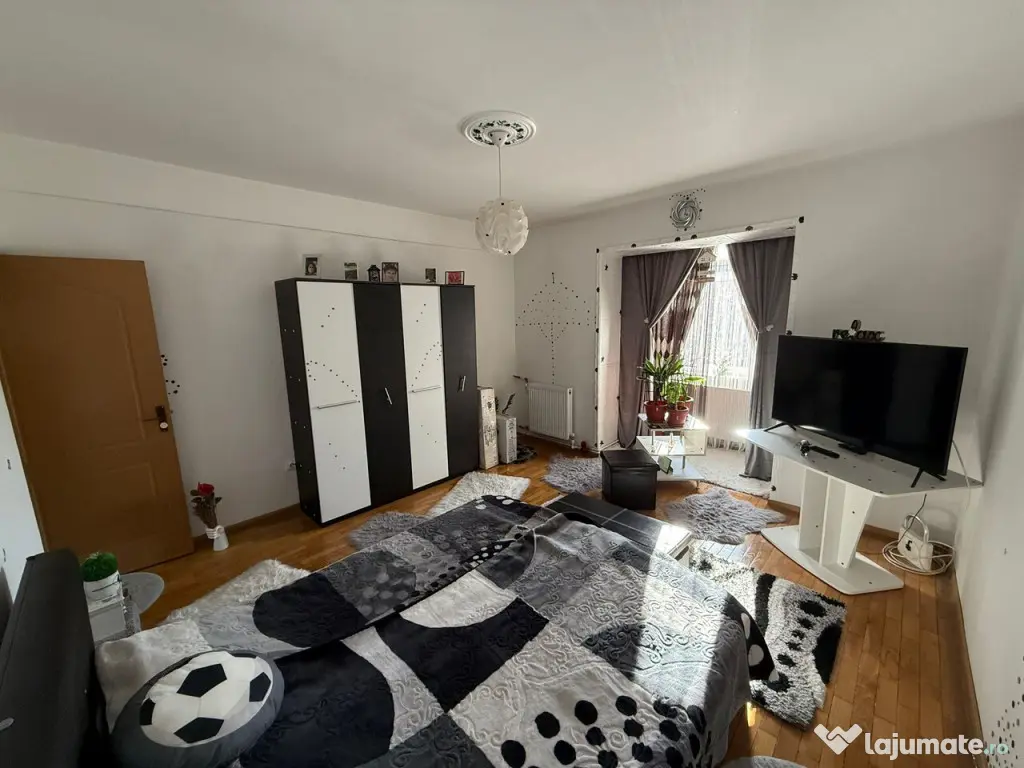 SUD-Bulevard - 2cam, cf1,dec, et.2 , G,F,T - 54000 euro 