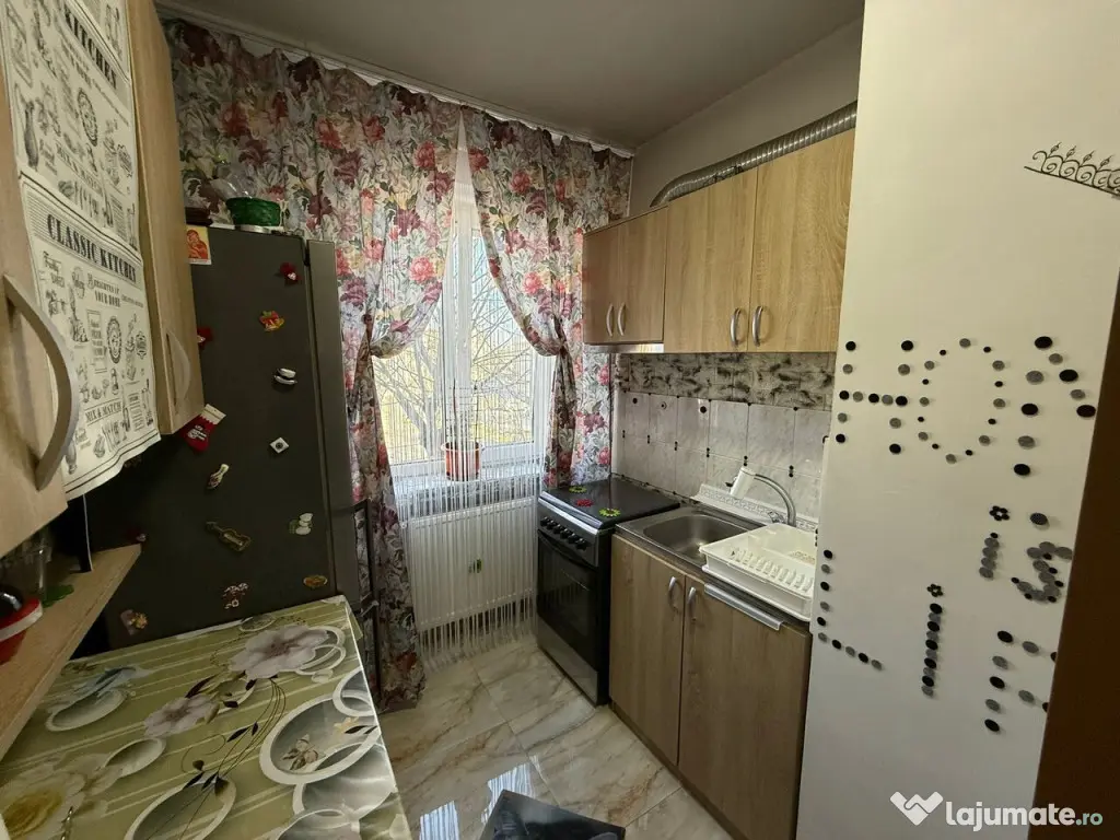 SUD-Bulevard - 2cam, cf1,dec, et.2 , G,F,T - 54000 euro 