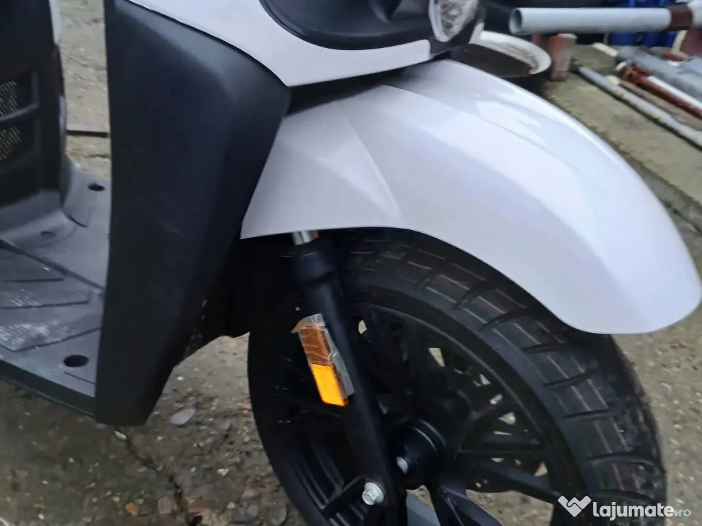 Scuter electric Silance 