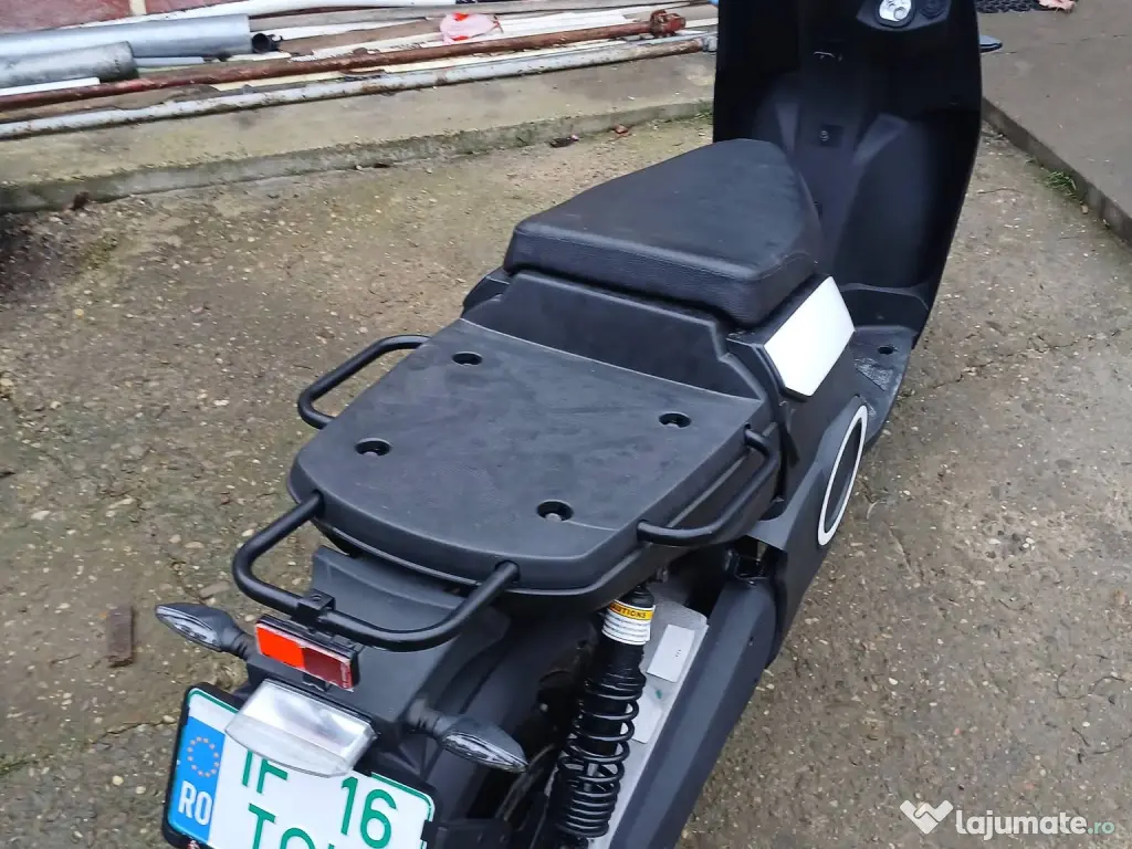 Scuter electric Silance 