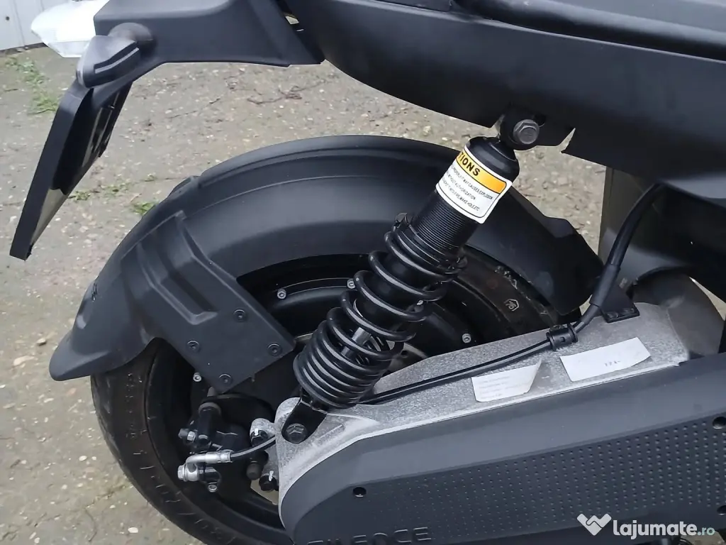 Scuter electric Silance 