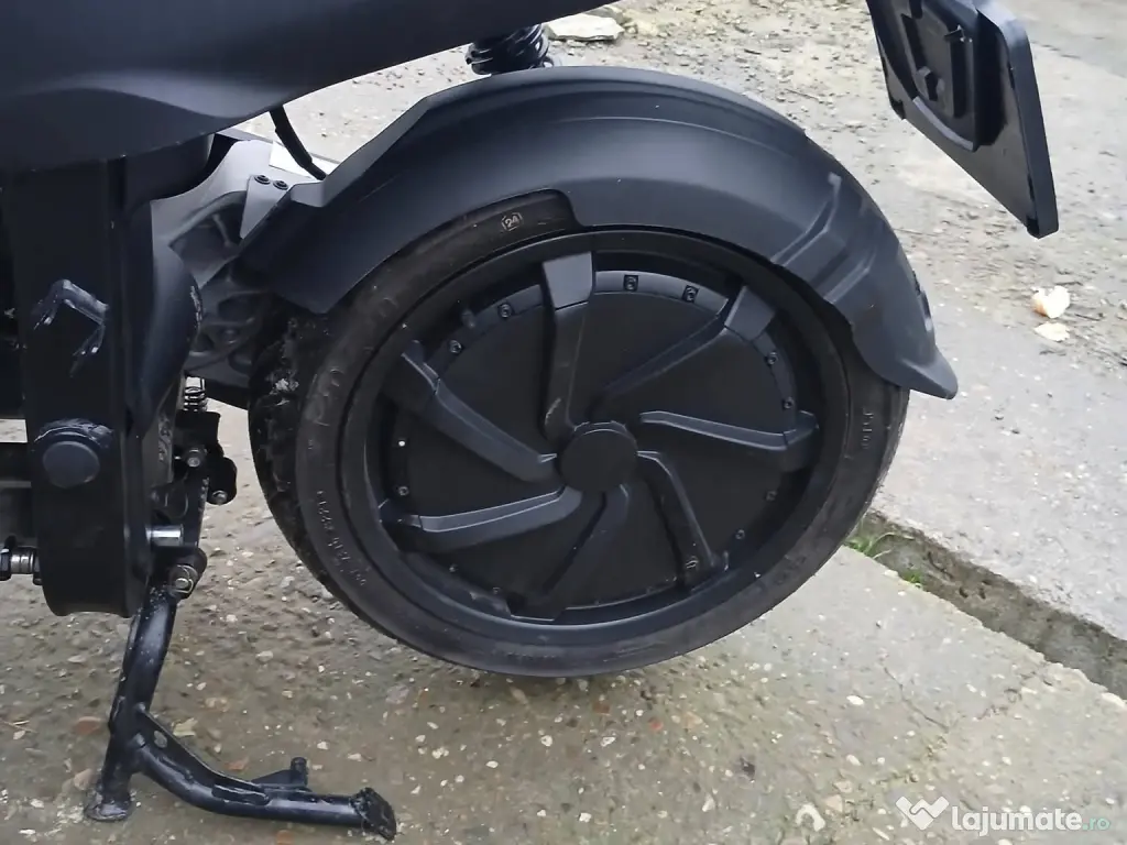 Scuter electric Silance 