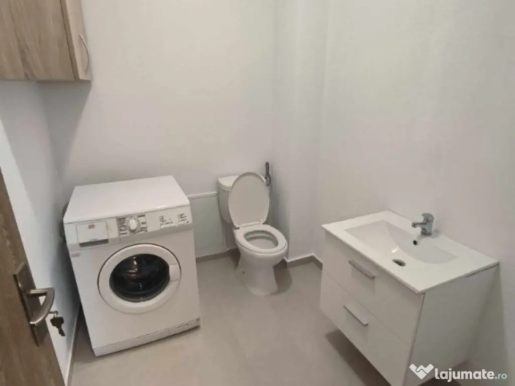 Apartament 3 camere Floresti 