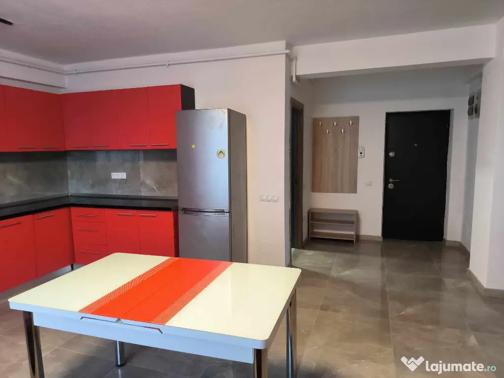 Apartament 3 camere Floresti 