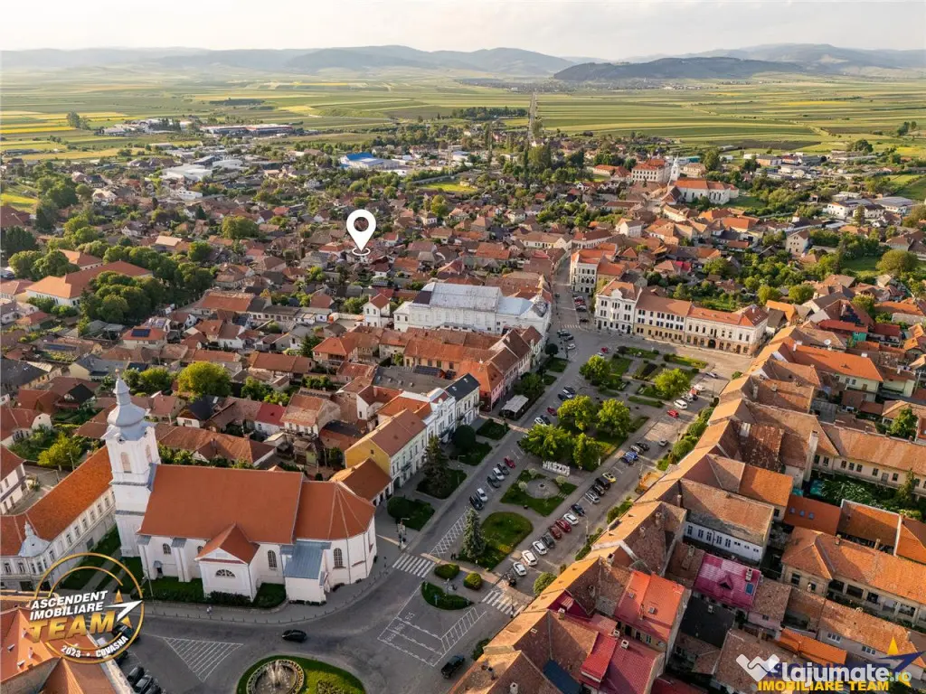 FILM! Casa primitoare in centrul orasului Targu Secuiesc 