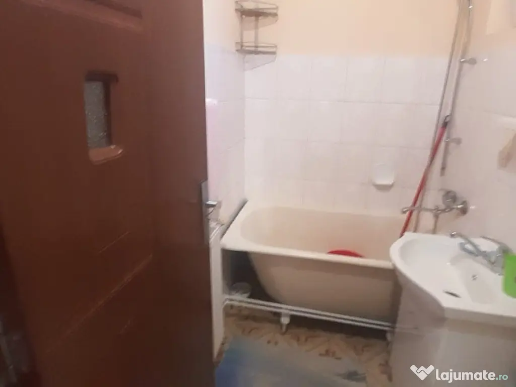 Ghioceilor, 2 camere, etaj 3 