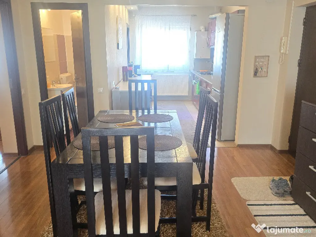 Inchiriez apartament cu 3 camere decomandat, Deva, Imp. Traia, mobilat 