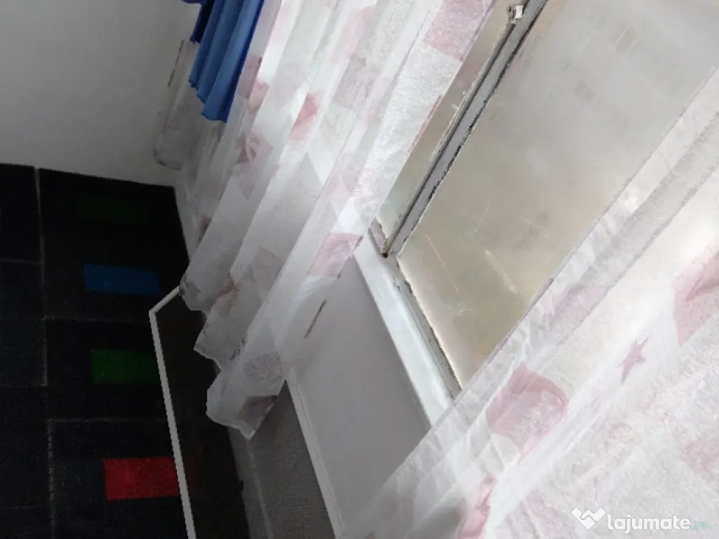 Închiriez apartament cu 2 camere, Piața Mica, str. Tudor Vladimirescu 