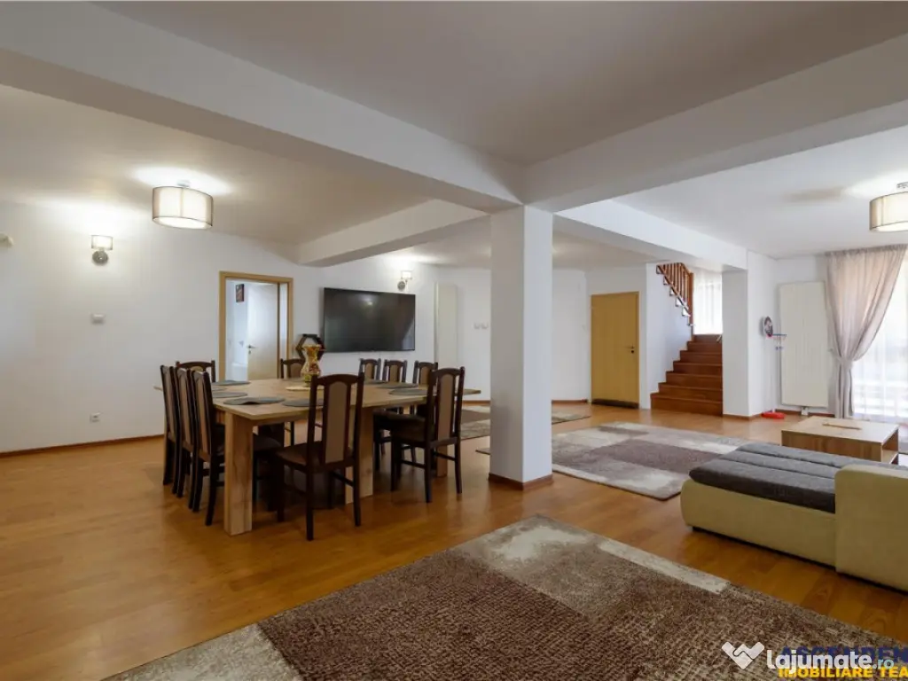 Vila impozanta,pretabila si pe segmentul comercial servicii 