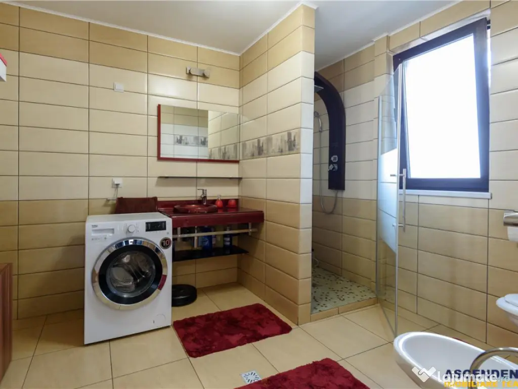 Vila impozanta,pretabila si pe segmentul comercial servicii 