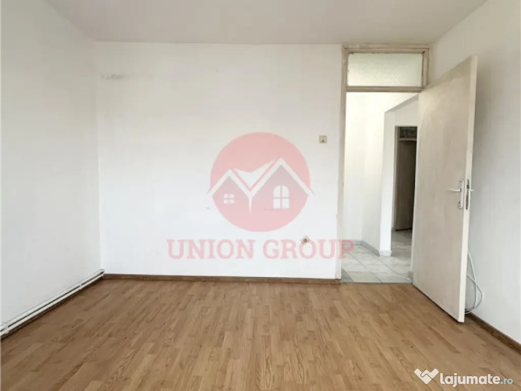 Apartament 4 Camere Decomandat, Etaj 2, Zona KM 4-5 