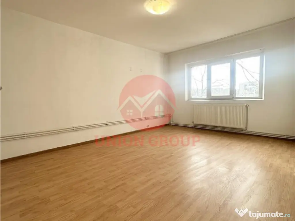 Apartament 4 Camere Decomandat, Etaj 2, Zona KM 4-5 