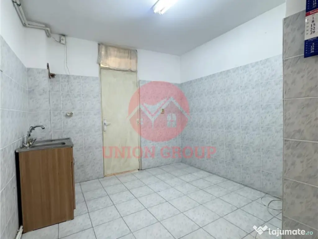 Apartament 4 Camere Decomandat, Etaj 2, Zona KM 4-5 