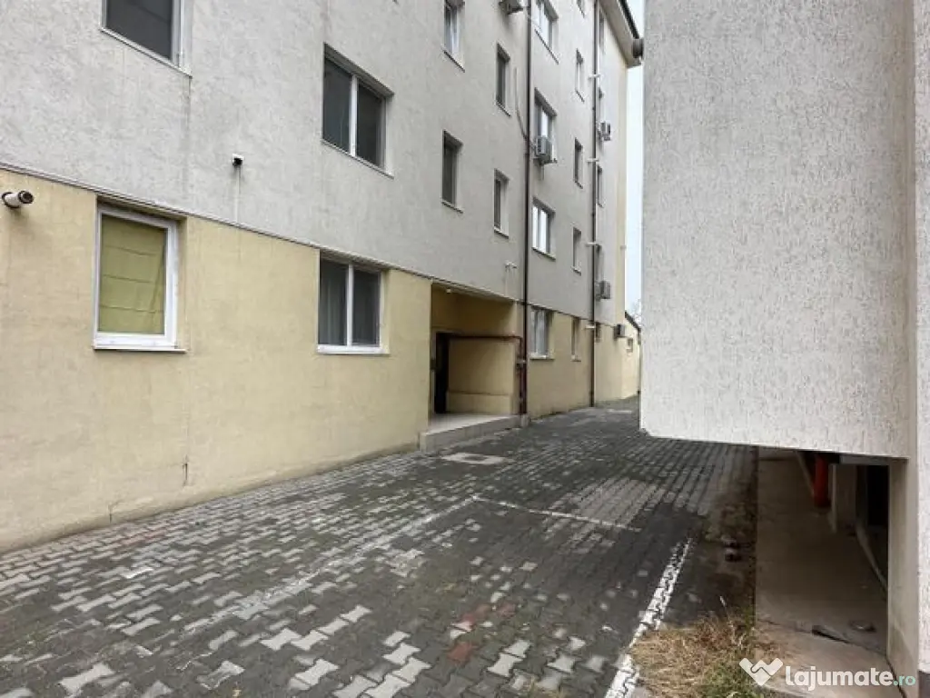 Apartament 3 Camere la 10 minute de statia de metrou Dimi... 