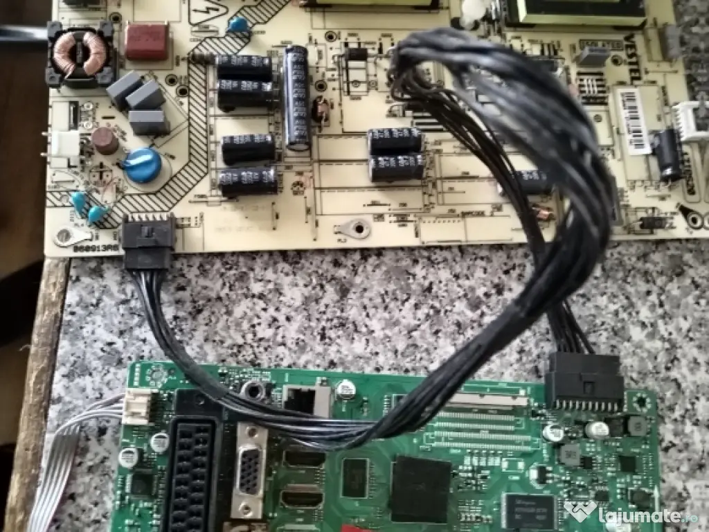 dezmembrez TV Hitachi 42"cu 17ips20 