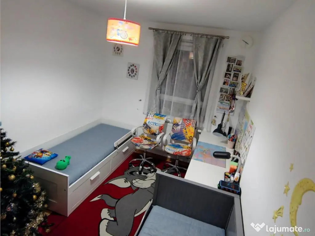 Apartament 3 camere 2 balcoane 