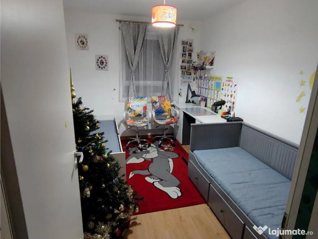 Apartament 3 camere 2 balcoane 