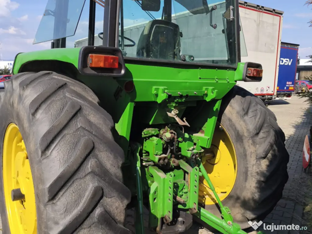 Tractor perfect funcțional 