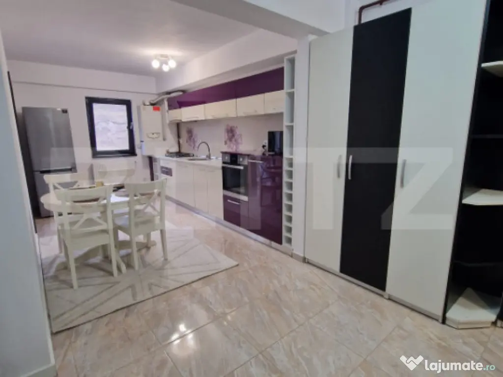 Oportunitate! 2 camere decomandate, etaj intermediar, parcar