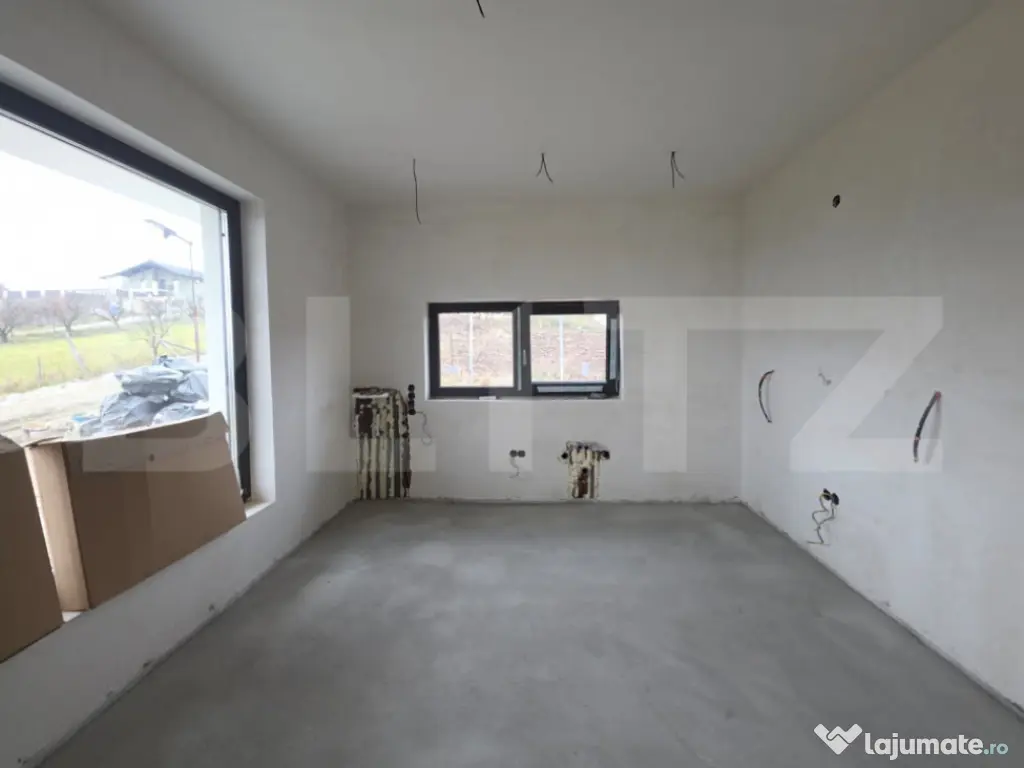 Apartament spațios 110 mp, 2 parcări, terasă și curte, f 