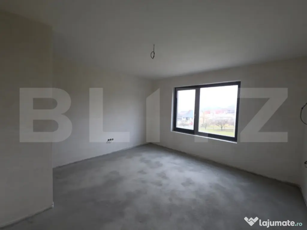 Apartament spațios 110 mp, 2 parcări, terasă și curte, f 