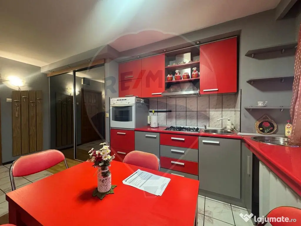 Apartament cu 2 camere de închiriat Uverturii, metrou Go... 