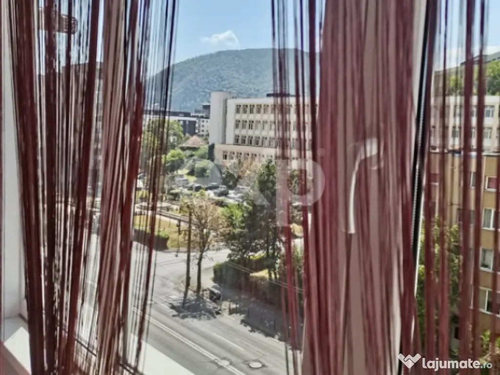 Garsonieră de închiriat – Zona Griviței, Brașov | 360