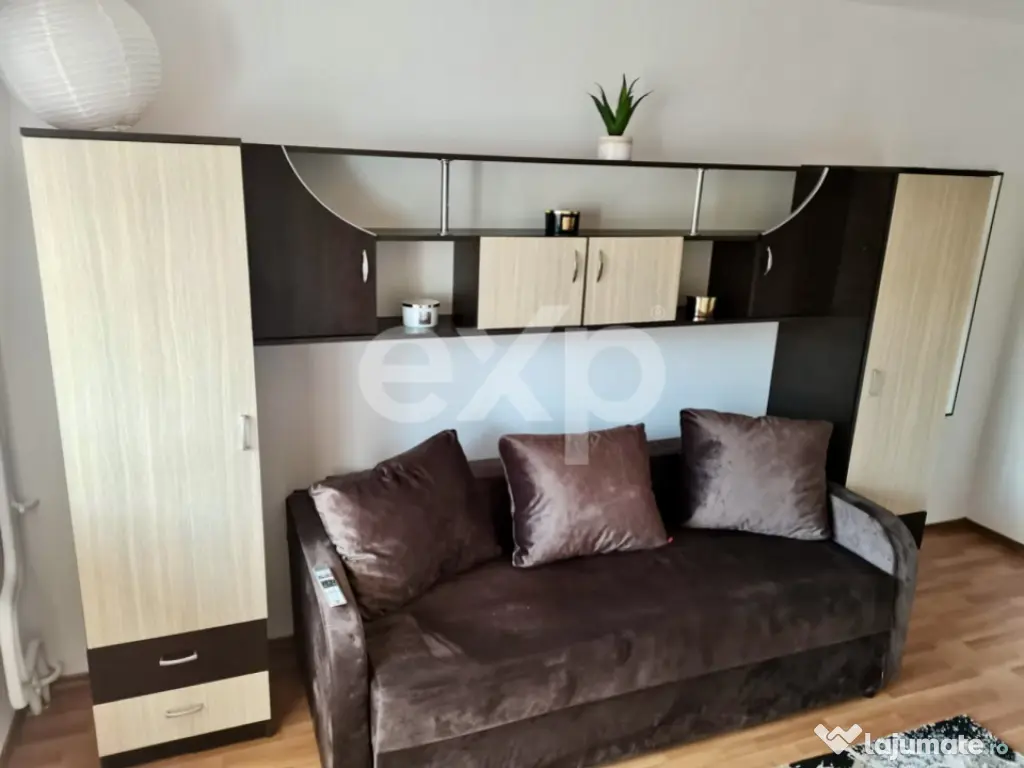 Garsonieră de închiriat – Zona Griviței, Brașov | 360