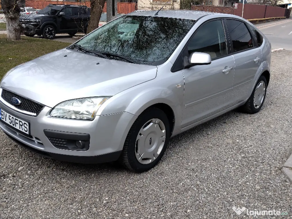 Ford focus 1.6 benzina, 101 cp, 2006, euro 4, gpl, hatchback 5 usi, keyless go-e