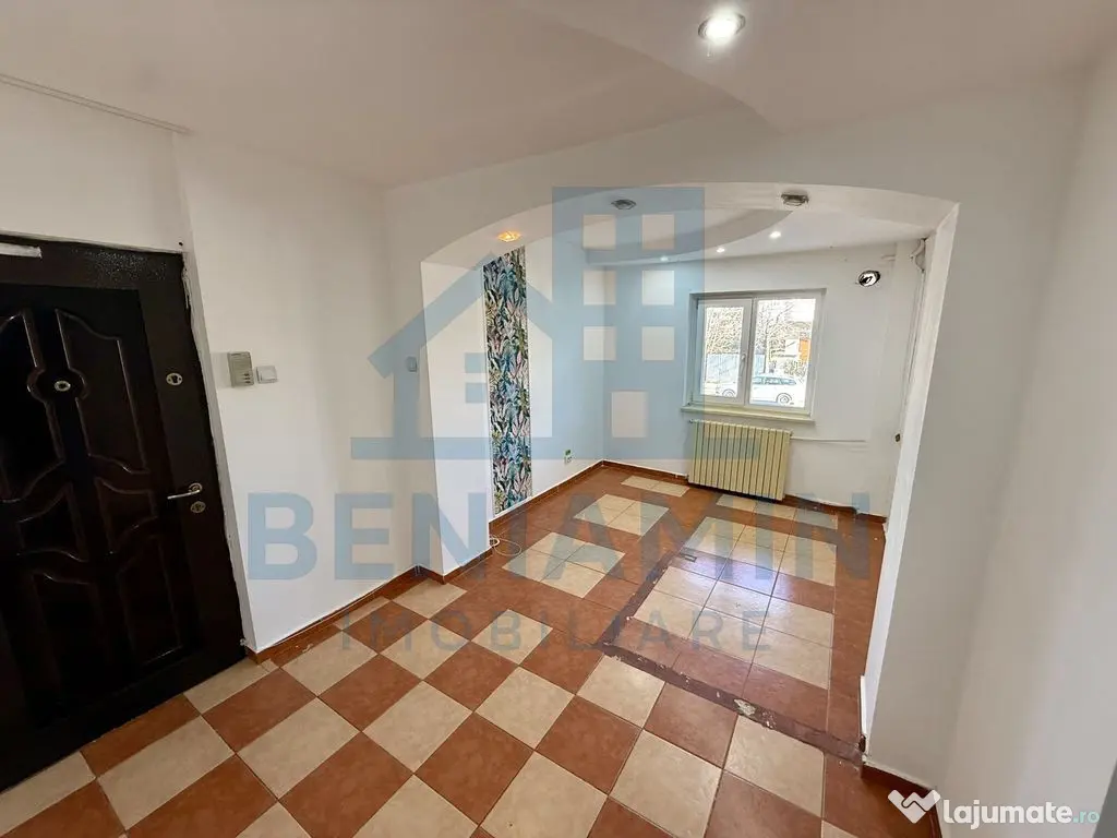 Spatiu comercial - parter - 50mp - vad - Regia de apa 