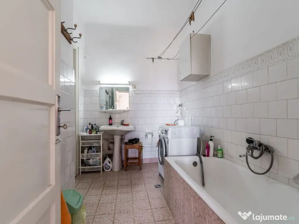 Etaj întreg vis-à-vis de Tribunalul Arad | 269 mp | Dem... 