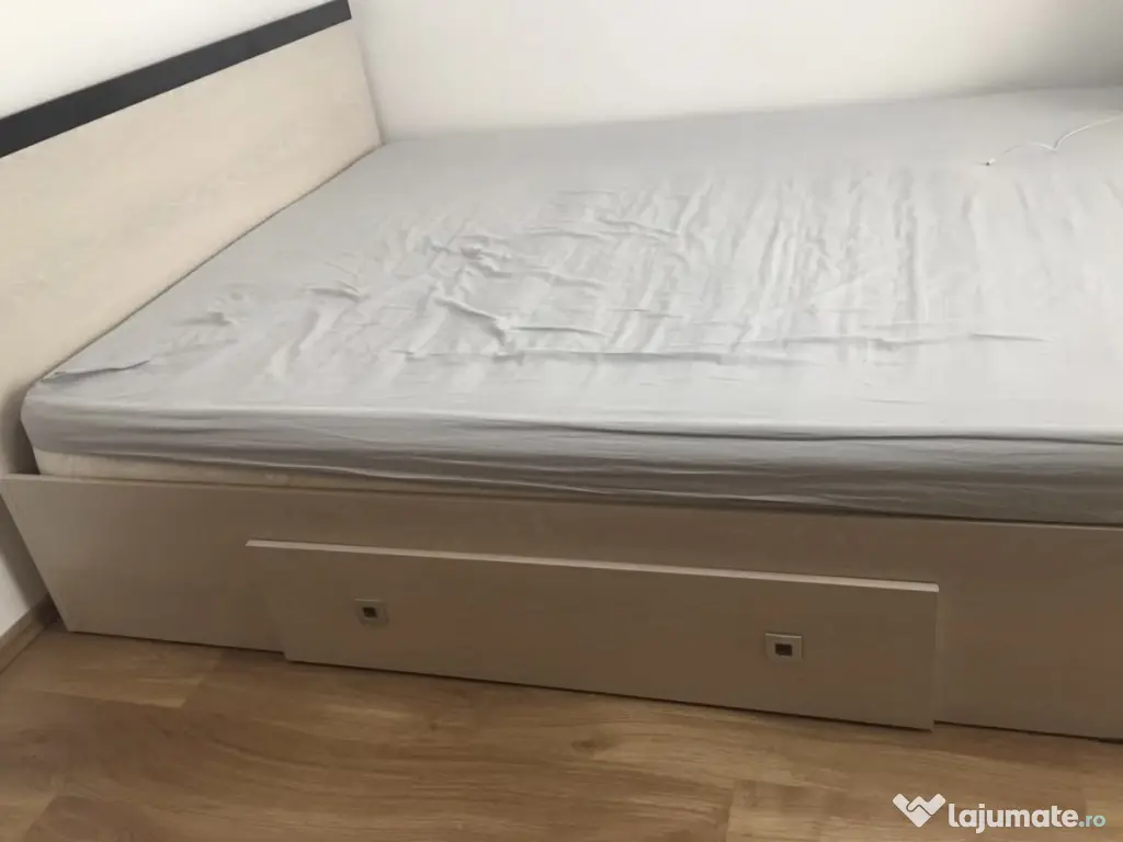 Cadru de pat, fără saltea 